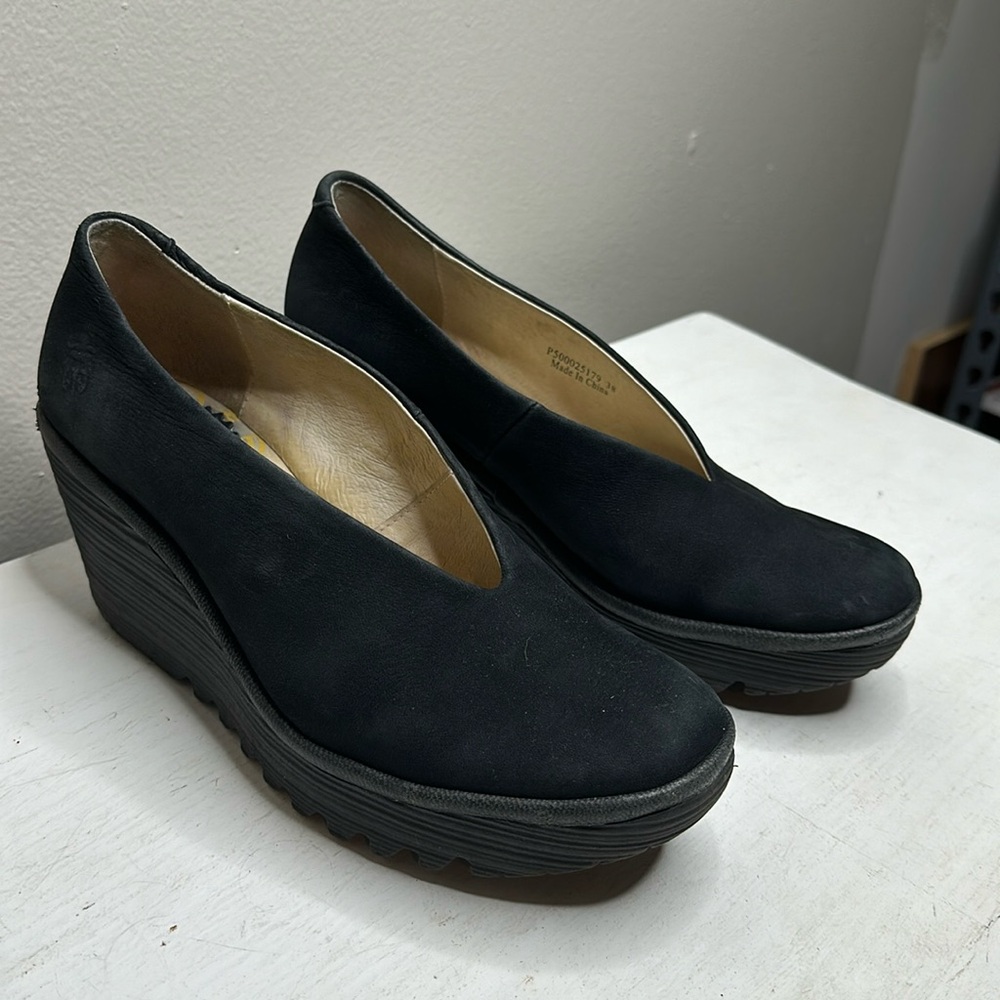 Fly London Yaz Black Leather Suede Chucky Wedge Heels Slip On Shoes EU 38 US 7